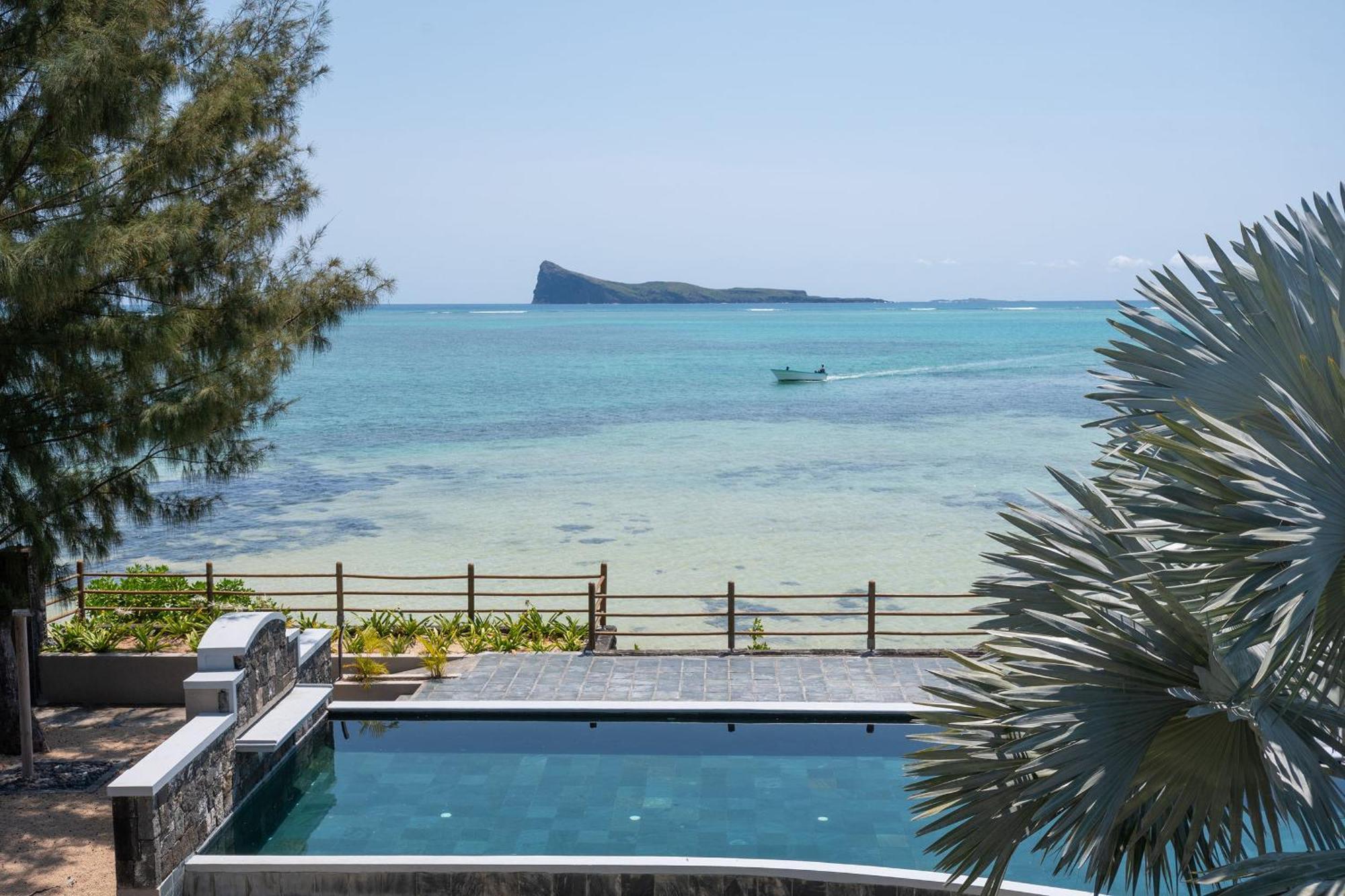 Luxury Beachfront Duplex, Coin De Mire View / 3Bed Кап Малёрё Экстерьер фото